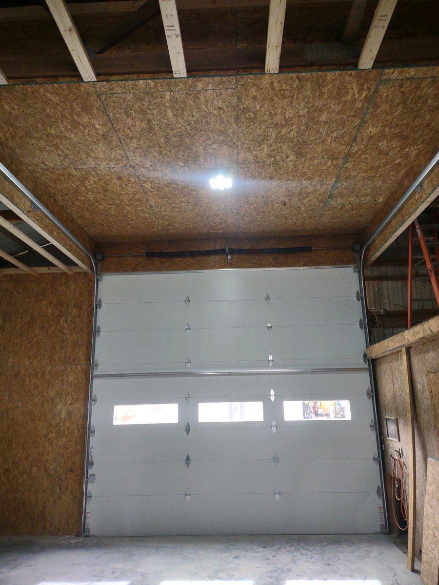csiohdllc's tweet photo. 14’ x 13’ CHI Model 4283, Black, w/ Window Lites.   
@chiohd #overheaddoors #garagedoors https://t.co/UABeA9PVSd