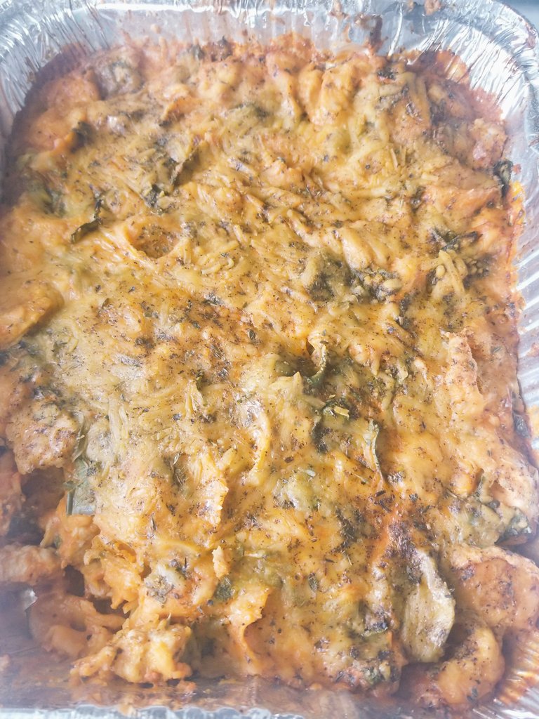 somustakeem's tweet photo. #LazyLasagna worked like a charm #cooking for the #weekend and more!
Made three #casseroles, two #veggiebeef & one #veggiechicken both were simply delightful!
#Eatnow, #freeze for later. Oh and way more to share with your #neighbors! #Food #weekendcooking #veggiemeals #athome https://t.co/6XeGzK0JRJ