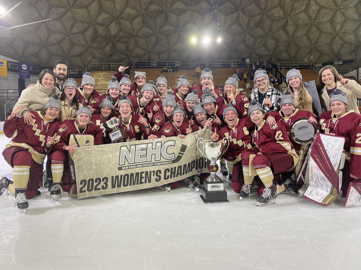 NEHockeyConf's tweet photo. Your 2023 @NEHockeyConf Champions @NorwichCadets! https://t.co/GJkQwYRdaF