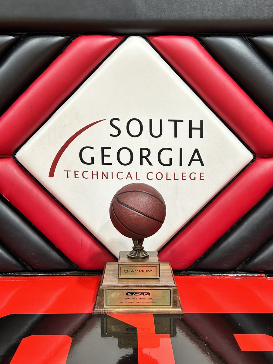 SGTCJets's tweet photo. LADY JETS WIN!!! The Lady Jets defeated East GA State and win the GCAA Championship! They will now face Spartanburg Methodist for the Southeast district championship next Saturday at 1PM in The Hangar. #SGTCLadyJets #road2lubbock https://t.co/2TmC1NQFOz