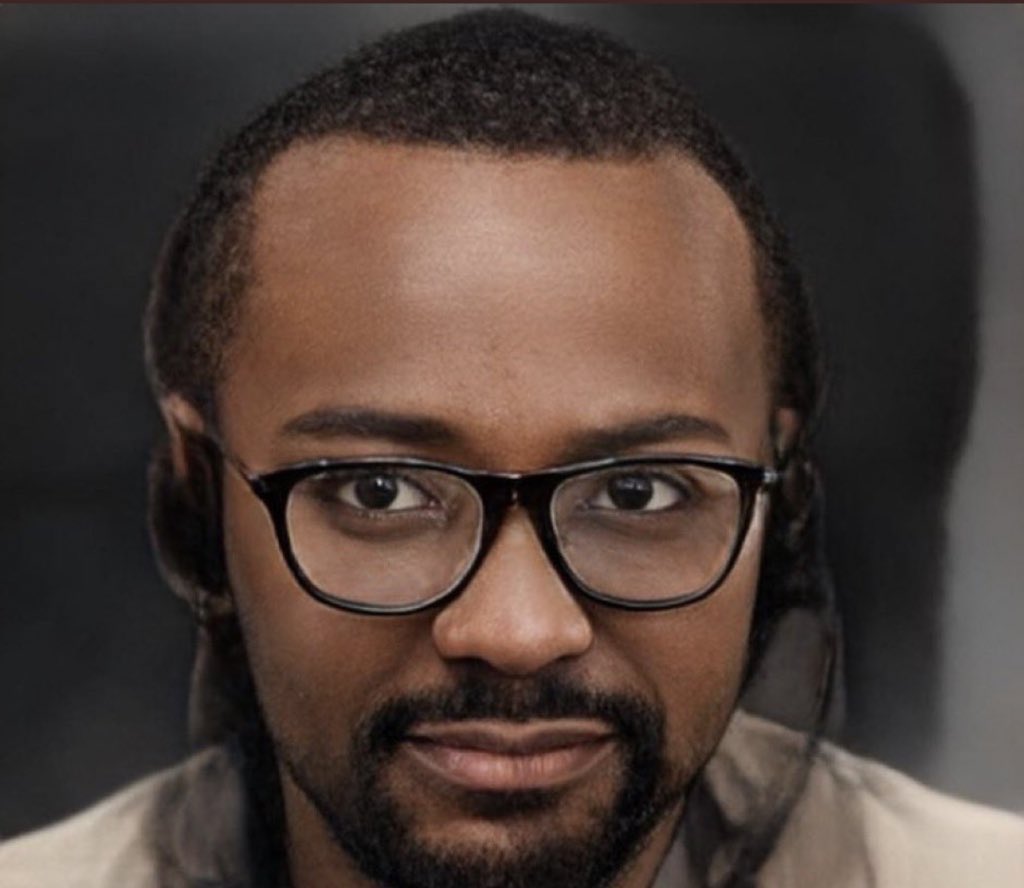 xokaspov's tweet photo. *hacen una serie sobre los streamers en netflix*

el actor que eligen para hacer de xokas: https://t.co/zkKzed3GVI