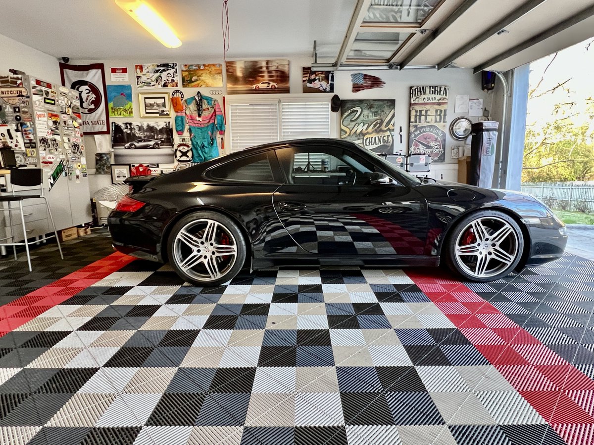 AgilePeter's tweet image. Home. #porsche #911s