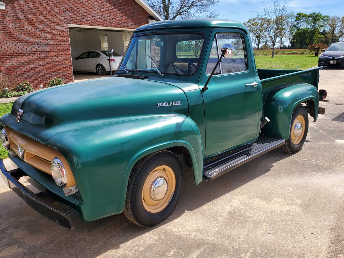 CADonateLife's tweet photo. 1953 Ford F100, engine 292 standard https://t.co/iWlb3SxPEH https://t.co/GRfKaiXvyV