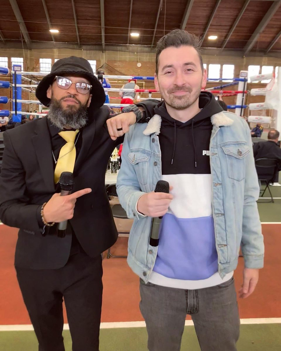 Klokwize's tweet photo. Playing the Halftime Show for @BoxingOak at @TrinityCollege right now!! π₯πΆπ€π₯ thanks @Hydro8sixty & #BAPPACK for having me! βVoicemailβ single streaming now everywhere π§ https://t.co/DWwgTkcyXa