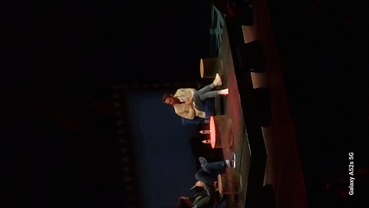 siannnyyy26's tweet photo. Far to many questions as to why #justforlaughs wasted 2 hrs with an interview on the 02 arena stage #goodnap wasn't that funny 😴😴 am still waiting for the laughs surely an interview wld of been better in a smaller venue and acutal comedy to fill 02 https://t.co/CCcXbjWpJ8