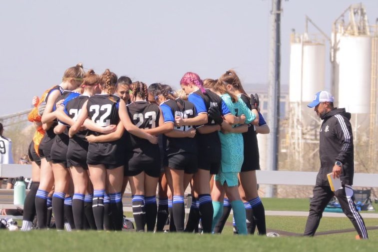 cavazoscar's tweet photo. @sofiacavazos11 kicks off Scott Dymond Showcase with 2 goals! 2-1 win for @solar_soccer! https://t.co/FVAgwvCDaY