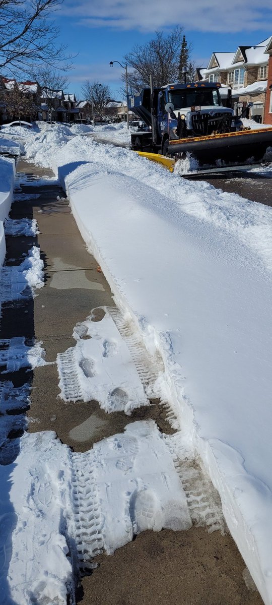 3D_Ideation's tweet photo. @patrickbrownont stop using snowplow to dump snow back on the driveway...will you come and clean this? #ShameOnYou use the budget for some good, Vaughan and Markham do not do thus #shame #CTVTweets #ctvnews #citytvnews https://t.co/z69ahnm2fL