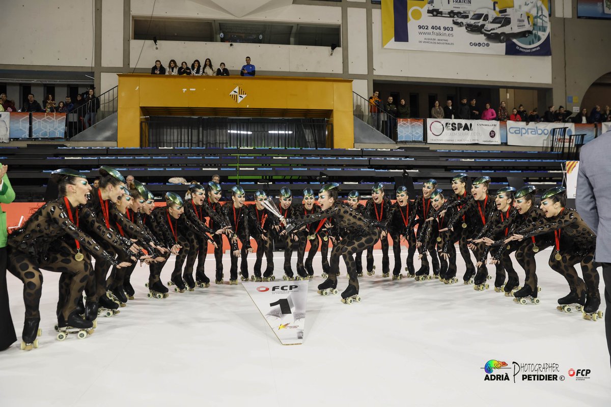 FCPatinatge's tweet photo. [🛼] 🏆 El @cpagirona, campió de Catalunya 2023 de Xous Grans!

🤩 Les gironines han rebut una valoració de 40'06 punts pel seu 'Deixa'm viure'.

🙌🏼 Enhorabona!!

#PatinatgeArtístic https://t.co/nZhgeP6OGa