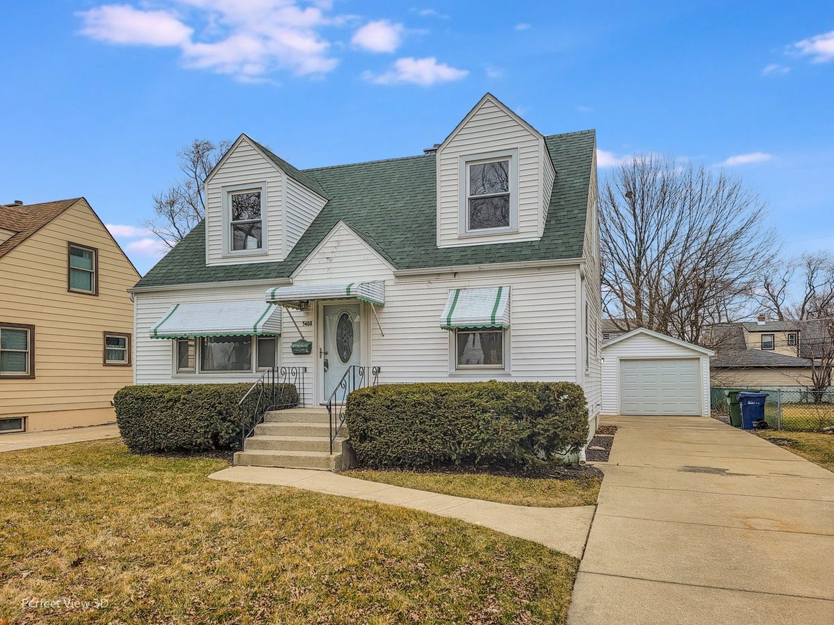 RealtorThompson's tweet photo. Check out my newest listing in #OakLawn! Tell me what you think!  #realestate https://t.co/3hrg67JSbW https://t.co/cAMgY1MOrn