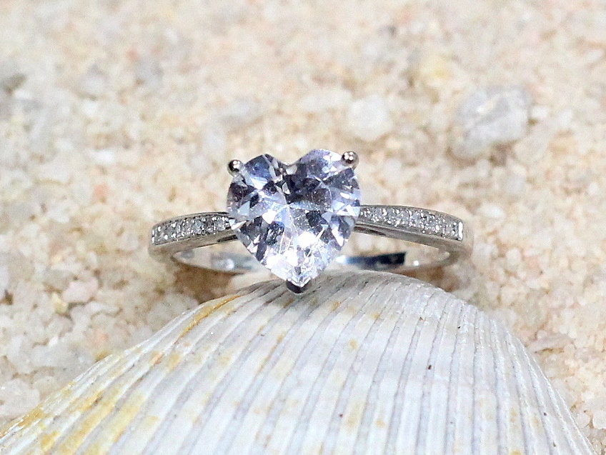 bellamoredesign's tweet image. 2ct White Sapphire &amp;amp; Diamonds Engagement Ring My Heart Love Promise Ring 8mm Anniversary Ring Promise Ring Gift For Her tuppu.net/a685db8f #Engagement Ring #BellAmoreDesign #DiamondAlternative