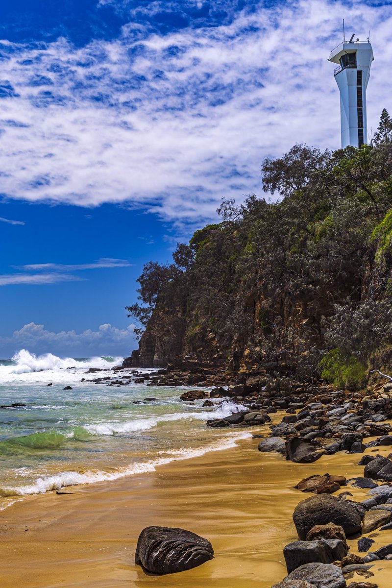 34_mediaOZ's tweet photo. Point Cartwright Lighthouse.
#pointcartwrightlighthouse #pointcartwright #lighthouses #lighthouse #travelphotography #summer #sunshinecoast #beach #queensland #australia #canonaustralia #nisifiltersanz #3leggedthing #gothere #kuhl #shimodadesigns #sandiskapac #raw_community https://t.co/x4kD4m4KEv