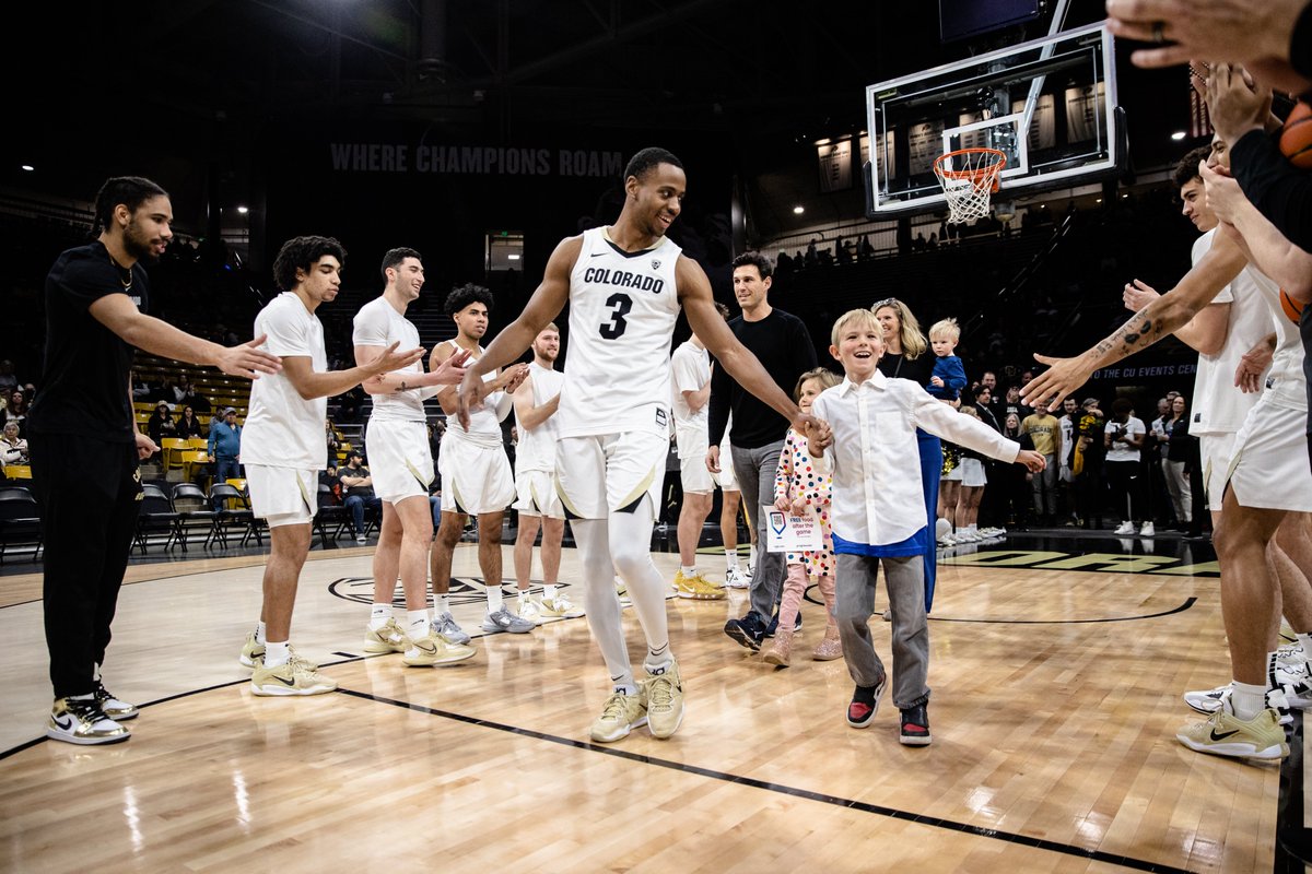 CUBuffsMBB's tweet photo. Forever Buffs 🦬

thank you, seniors 🫶 https://t.co/tuIlLhuA4C