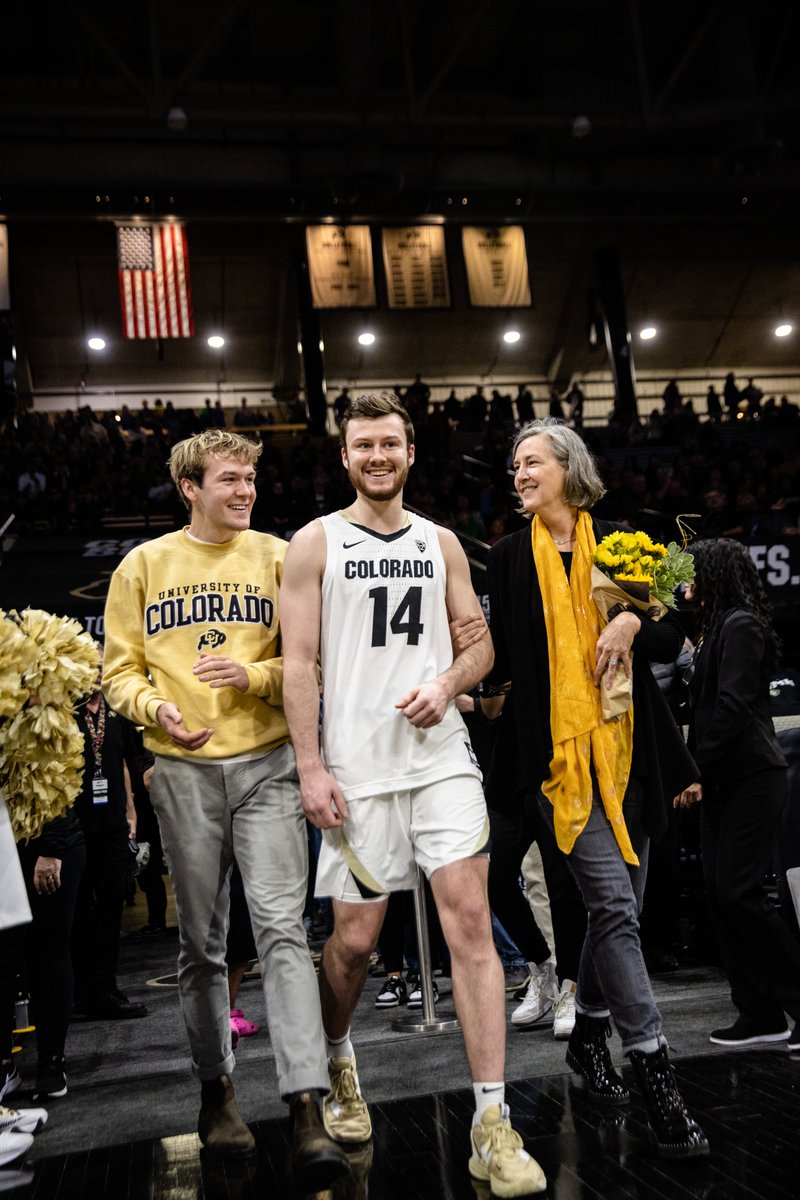 CUBuffsMBB's tweet photo. Forever Buffs 🦬

thank you, seniors 🫶 https://t.co/tuIlLhuA4C