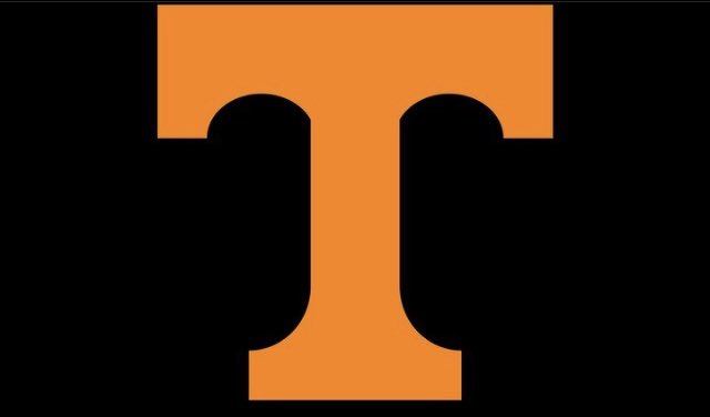 Congratulations to Onis Konanbanny on receiving his fourth offer from the University Of Tennessee.

We are all very proud of your hard work, and these are the first of many more offers to come.

#onceanexilealwaysanexile #volsfootball #universityoftennesse #ncaafootball