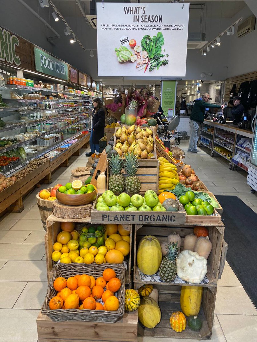 zoe33055's tweet photo. Fresh fruit is the skin care product https://t.co/YoI4C1GuTt