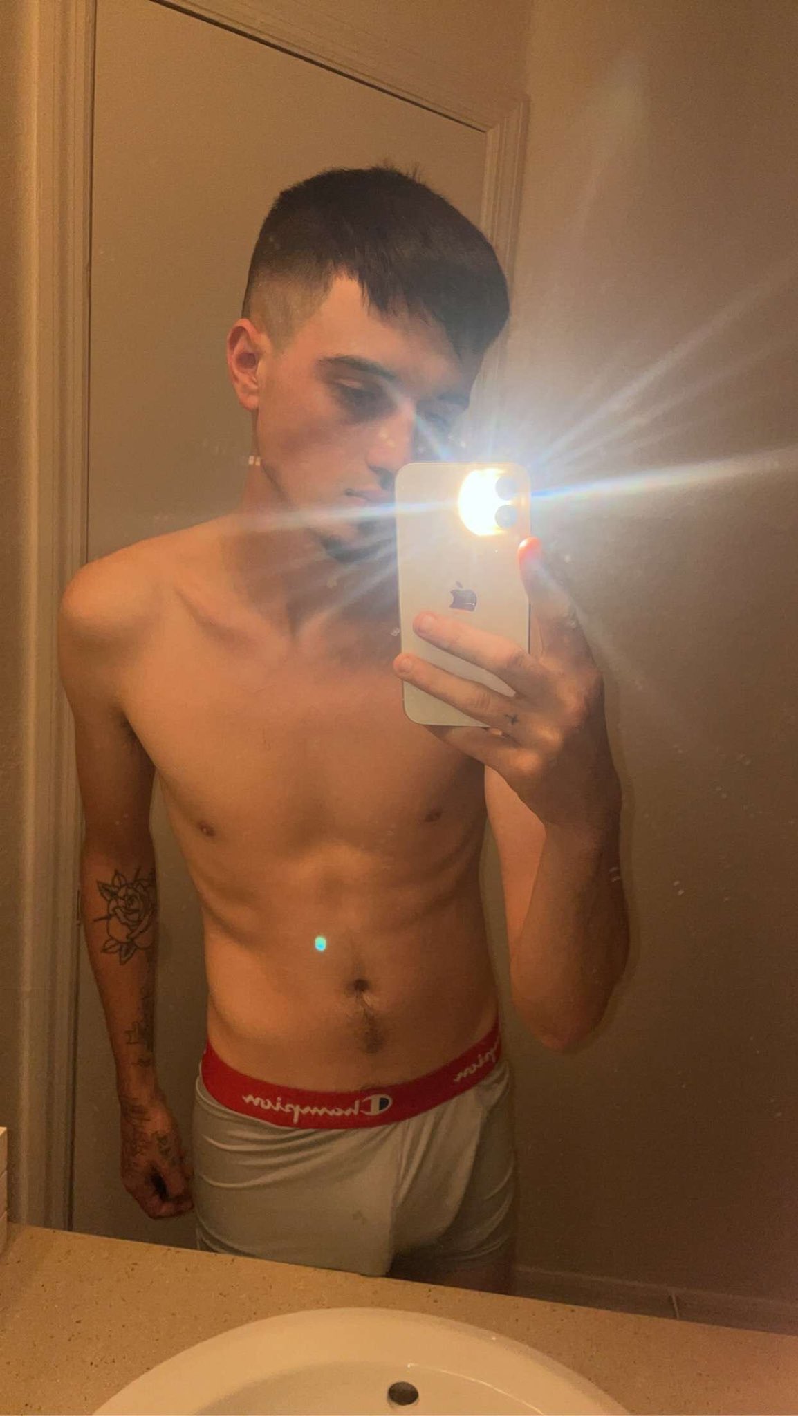 Bryce Oliver (iambryceoliver) / Twitter