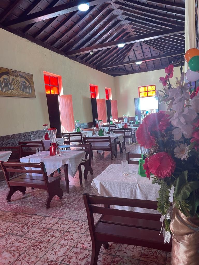 EpagHg's tweet image. La Taberna Mayabe de la EPAG-HG le ofrece una variada oferta, acompañado de una refrescante cerveza cristal. Le esperamos, no pierda la oportunidad de pasar un buen rato. Ubicado en el Boulevard de la calle Libertad esq. Aguilera..#GustoPorLaExcelencia #EPAG-HG #GRUCI