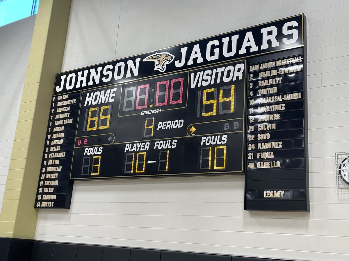 flatoniadogs's tweet photo. Flatonia ISD Athletics is so very PROUD of the Bulldog 🏀 team. Our young men punched their ticket to the UIL STATE Tournament today by defeating Thorndale in the Class 2A Region 4 Final. They continue to play the game with a passion &amp; heart that few teams ever understand! https://t.co/VEcwMPr5ln