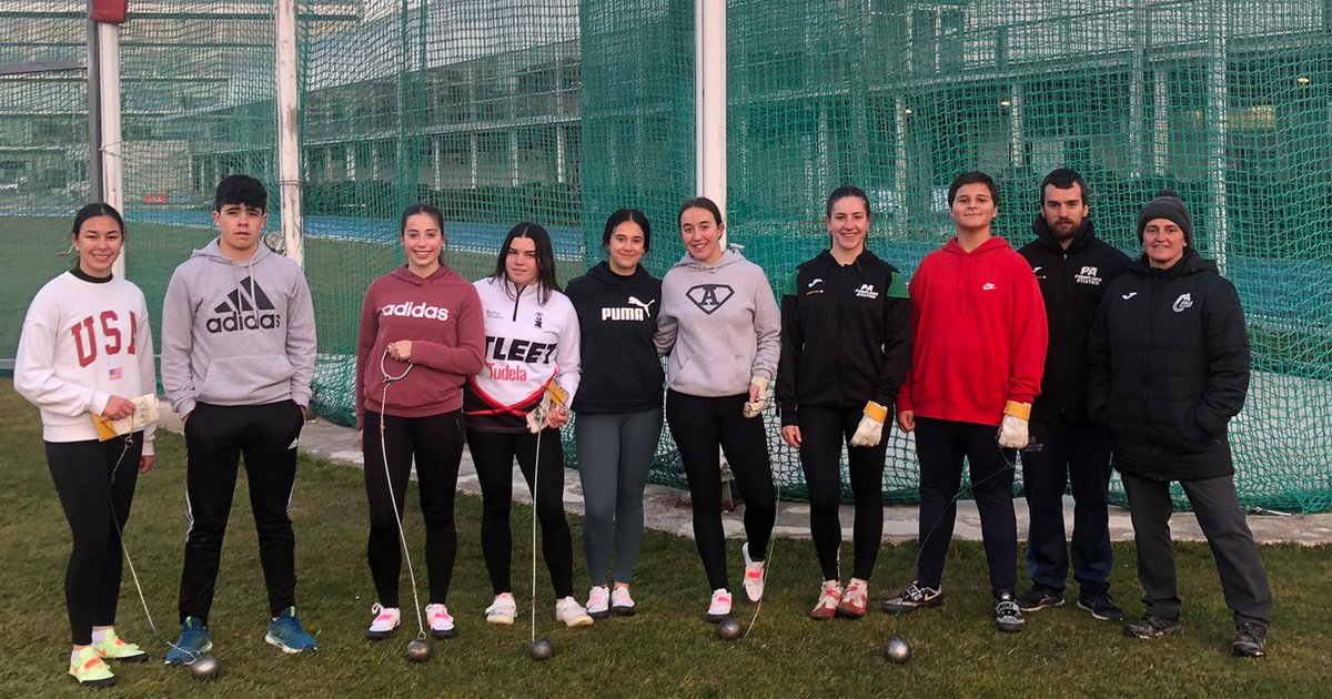 Rodriwalk77's tweet photo. PRONATREN 🔝
👉Viernes, Jornada Tecnificación Martillo con @imariezku
👉Sábado, Jornada Tecnificación Disco con @imariezku 
👉Sábado y Domingo, Concentración de Cross y Marcha en #Lecaroz con @ayrton_azcue y Marisa Marcotegui.
Mucha actividad para crecer con @atletismoFNAF. https://t.co/WmtyITujhU