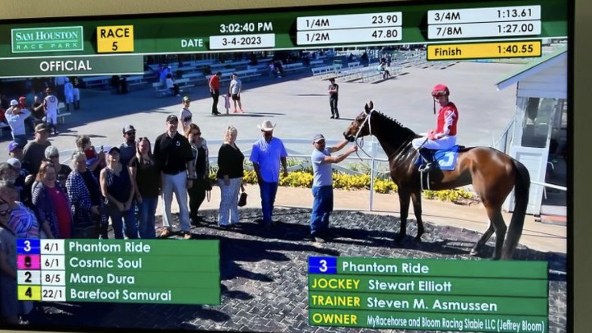 SarahHorsegirl's tweet photo. Phantom Ride wins the 5th race at Sam Houston Race Park powerfully. Full race recap to come later. #PhantomRide #MyRacehorse https://t.co/7SABel1nOW