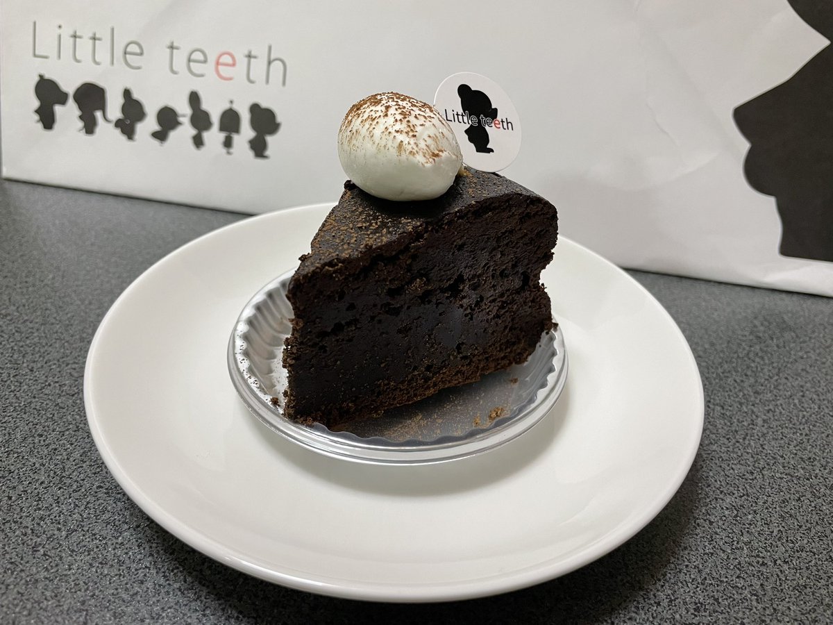 rm04021's tweet photo. 3月1日から3月14日まで天王寺MIO本館1階セントラルスクエアで催事出店中のlittle teethさん☺️
ケーキ美味しかったぁ☺️
#天王寺
#天王寺MIO
#リトルティース
#littleteeth
#美味しいケーキ
#歯医者さんが叶えた奇跡
#歯科医監修
#シュガーレス&グルテンフリー https://t.co/TnHjxCyIXg