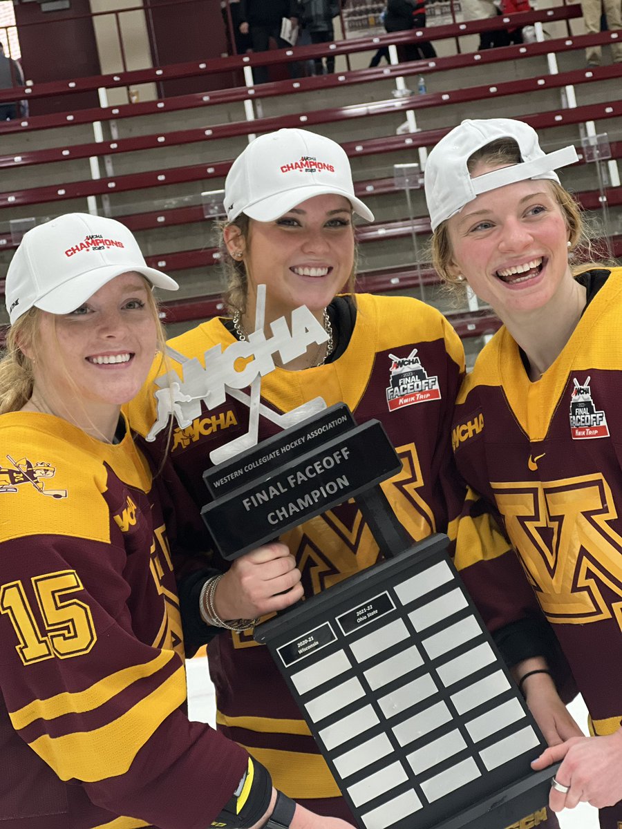 WCHA Hockey tweet media