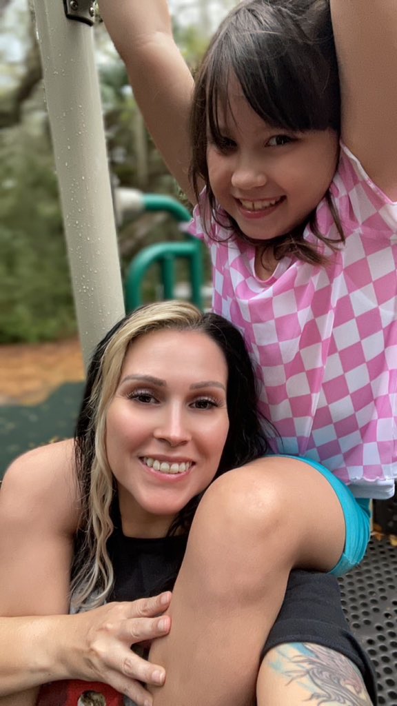 AMCyaonthemoon's tweet photo. Camping and enjoying my youngest! #bffsfornow https://t.co/B8HN02y9gF