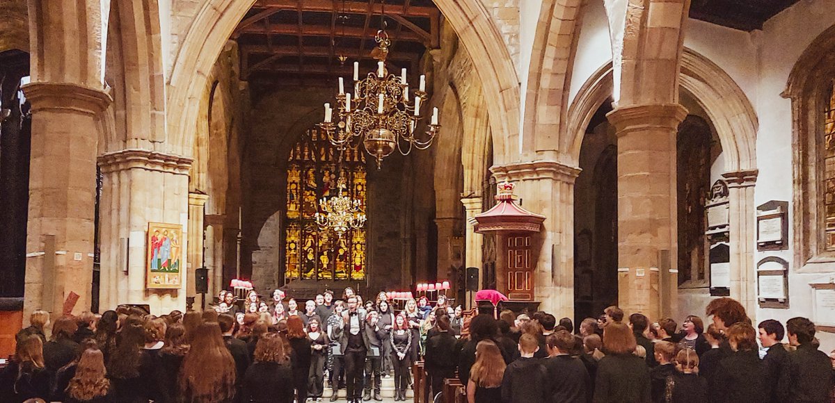 A fantastic concert by @CraigAntonyLees and @LeedsMusic Contemporary Pop Choir @priorymusic featuring pupils from @ripleystthomas @LRGSMusic @LGGSMusic @CLHSmusic Well done to everyone involved and a big thank you to Craig, the choir, and @priorymusic for making it happen.