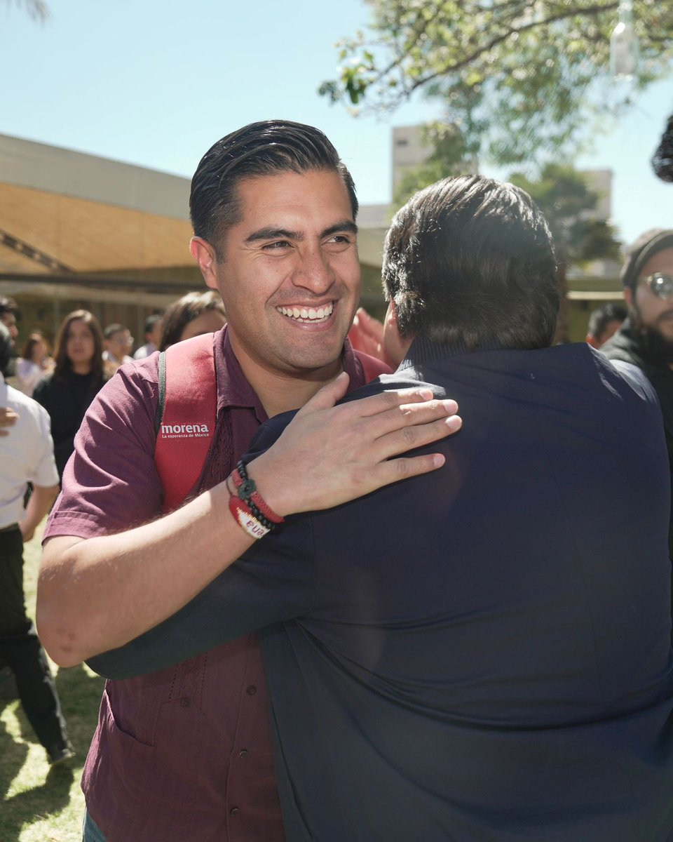 euripidesf's tweet image. Le va a arder más a la #MafiaElectoral saber que somos parte del equipo que llegó con @mario_delgado a #MORENA para arrollarlos electoralmente en 2021, 2022, 2023 y 2024. 

Hoy desde Toluca, en la organización para terminar con 100 años de corrupción en el #Edomex 

SOPORTEN.