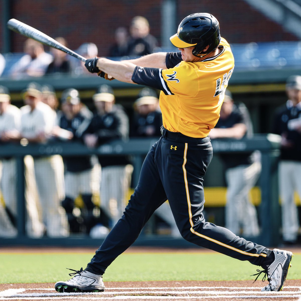 GoShockersBSB's tweet photo. One of the most impressive individual performances in school history.

6 IP, 10 K, 2 H, 0 ER
5-for-5, 2B, HR, 6 RBI

Shohei 𝙊'𝙏𝙤𝙡𝙡𝙚. https://t.co/3WeX4knGs7