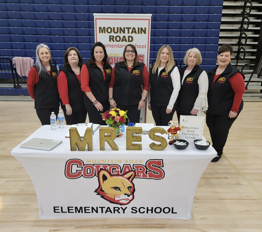 Great day at the CCSD Job Fair! @DrKarenDavisILS <a href="/CherokeeSchools/">Cherokee Co. Schools</a> <a href="/drcscales/">Christina Scales</a> <a href="/amy_kerwood/">Amy Kerwood</a> <a href="/sherri77783147/">sherri</a> #CougarStrong