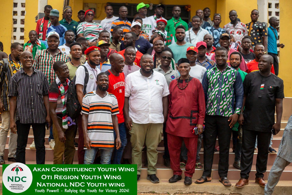 Citizen__Kay's tweet photo. The Akan Constituency Youth Wing General Meeting was a success. Big thanks to you, Youth Leader @georgeoaddo for showing up and getting the job done. #MobilizingForPower #YouthPower https://t.co/OYYddUbMJD