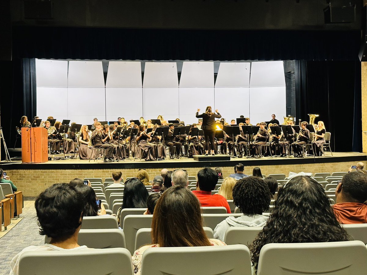 SmithMSBand's tweet photo. Congratulations, Symphonic Band! #PreUIL #striveforexcellence #everydetailmatters #smithbandfamily #funchallengingpositive https://t.co/okEjhP4r5n
