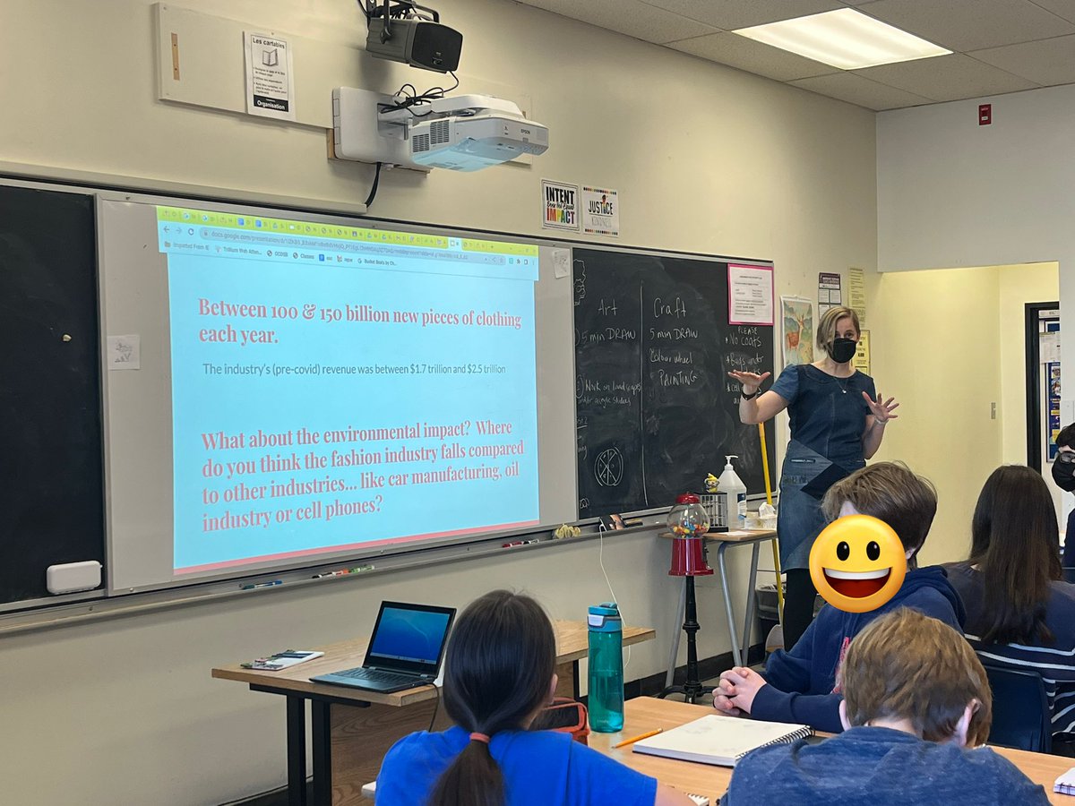 Lisgar_CI's tweet photo. Many thanks to Tara Hogeterp for taking the time to talk to the Arts and Crafts class about Fabric Recycling. @UpcycleTexStyle Stay turned to see the fabulous textile art the class is creating! #ocdsb https://t.co/8kBktY0J0m