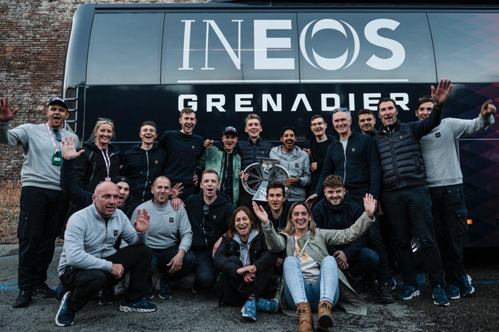 Jean Smyth (@JeanSmyth) on Twitter photo 2023-03-04 23:05:12 A brilliant @INEOSGrenadiers team effort capped off in stunning style by @tompidcock. What a day in Tuscany! πΈ @twilcham A brilliant @INEOSGrenadiers team effort capped off in stunning style by @tompidcock. What a day in Tuscany! πΈ @twilcham