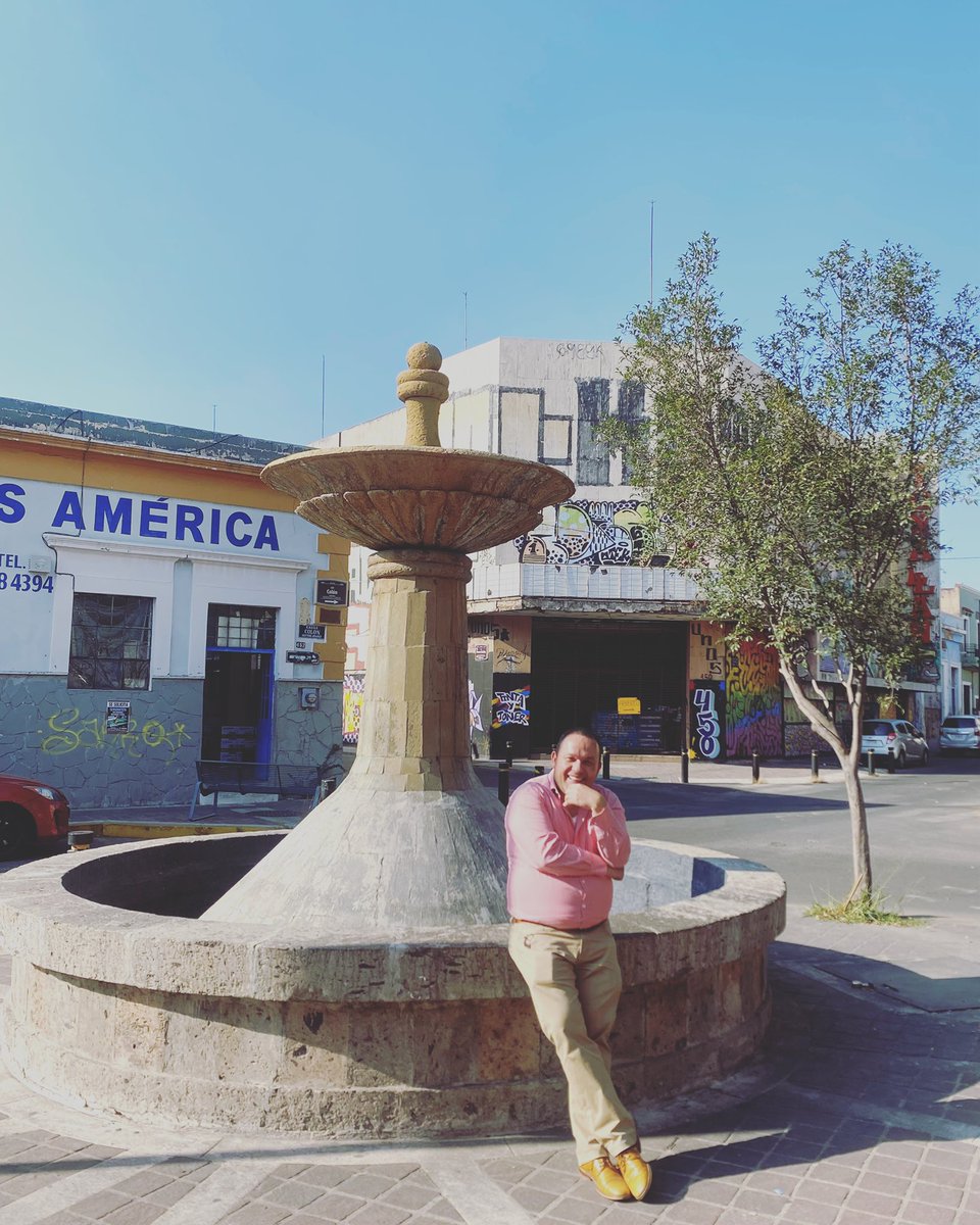 PacoSalazarOF's tweet photo. De paseo por mi ciudad #buenavibra #tardesabado #paseando https://t.co/c680toJ0TB