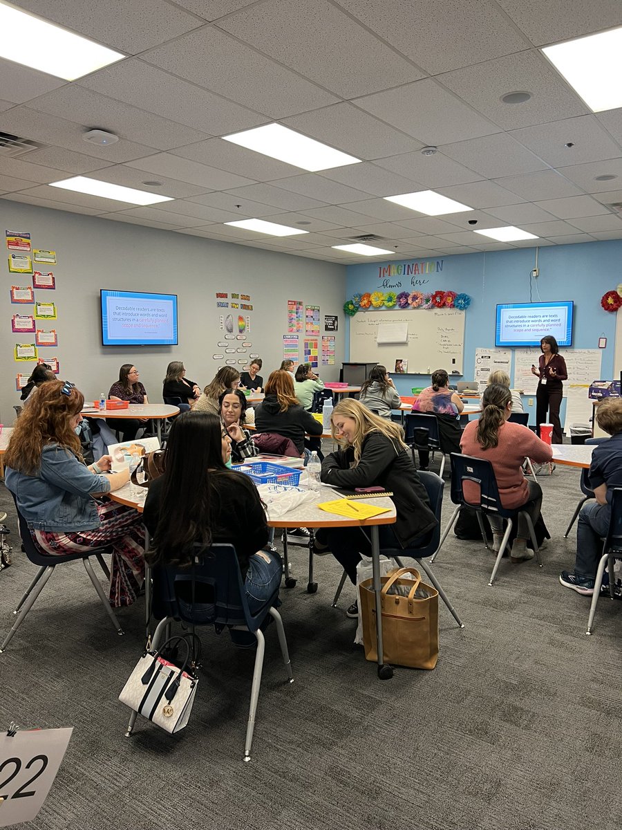 christine mecham tweet media