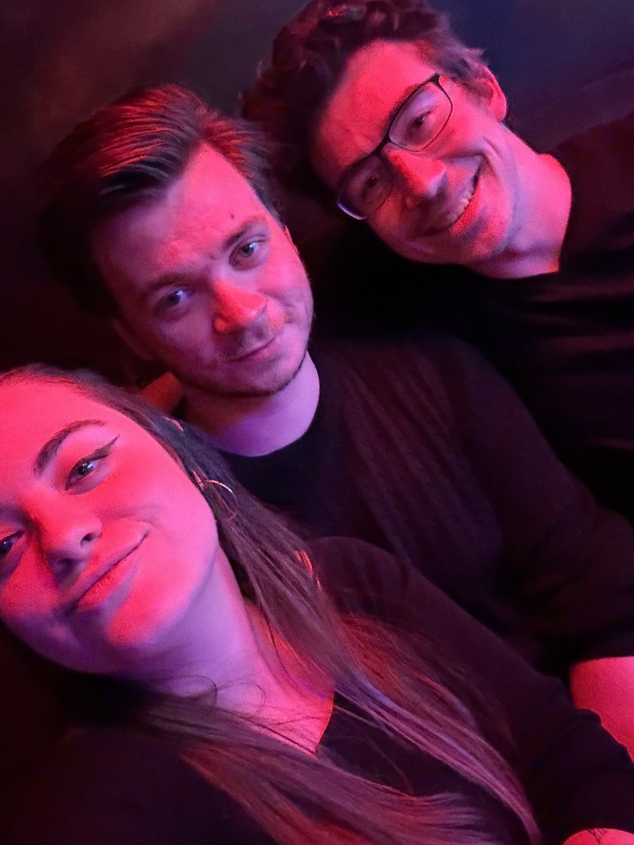 JOY K.🌙 tweet media