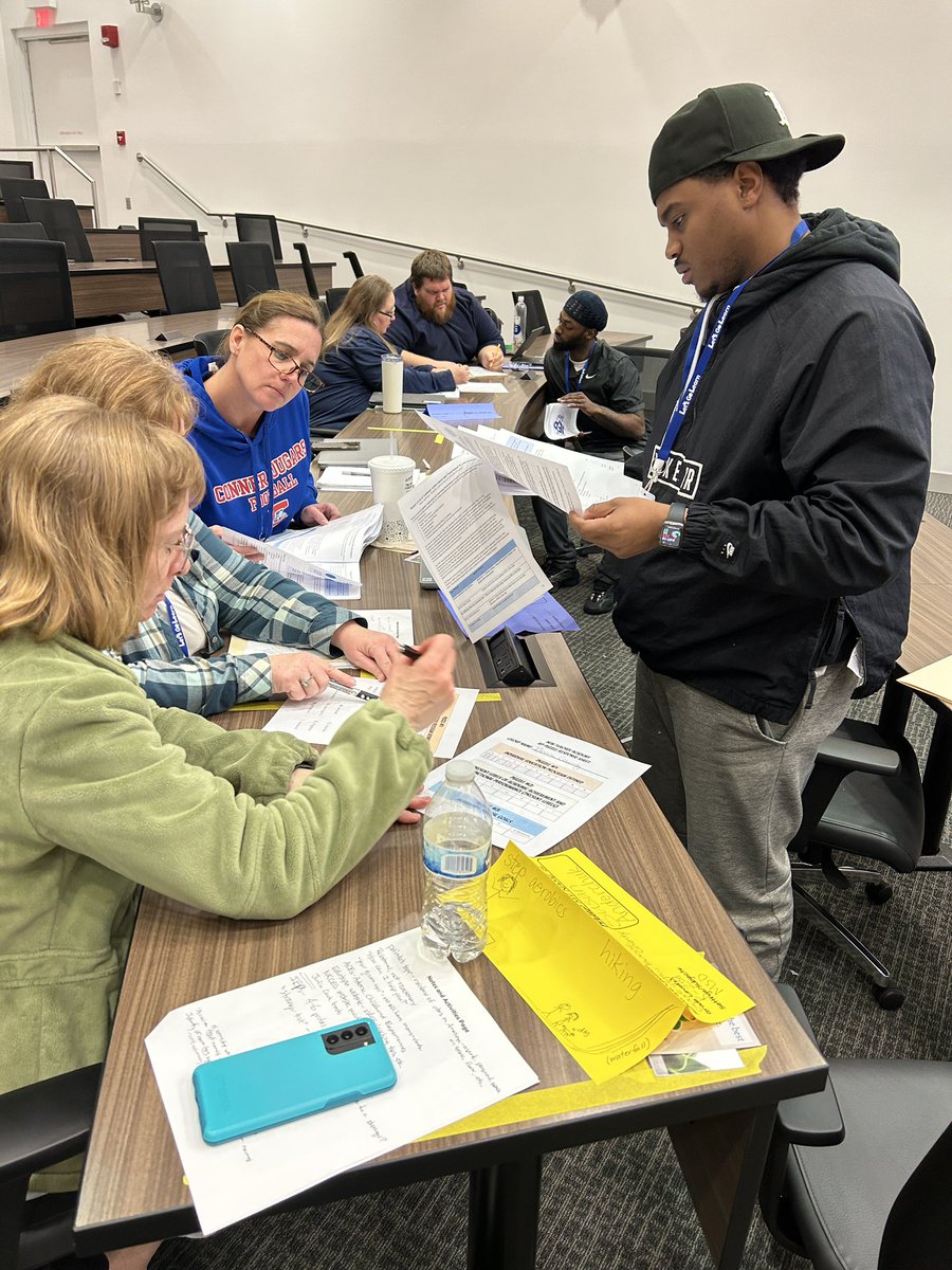 KyCECMembership's tweet photo. New Teacher Academy #CEC2023 is in the books. What a fantastic day!! These teachers used their #IEP knowledge &amp; resources to beat the clock &amp; “escape!” ⏱️🥇🥈Love this, @jennyhogg ! @CECMembership https://t.co/eDsv871z4h