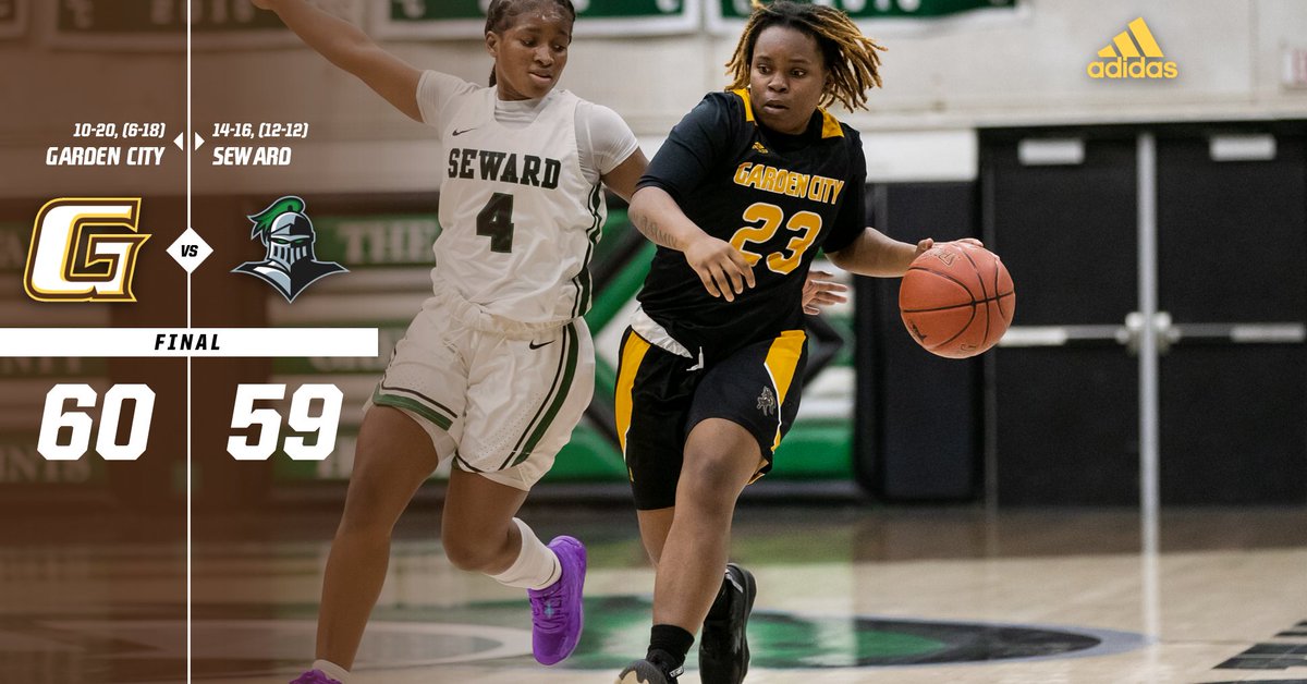 Final from Liberal, Garden City storms back from 19 down to beat Seward. They advance to play Butler in the 2nd round on Tuesday.