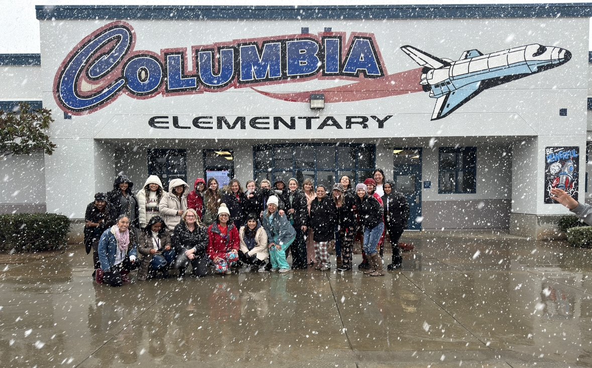 Our memorable SNOW DAY ❄️❄️❄️ <a href="/Columbia_VVUSD/">Columbia Elementary</a>