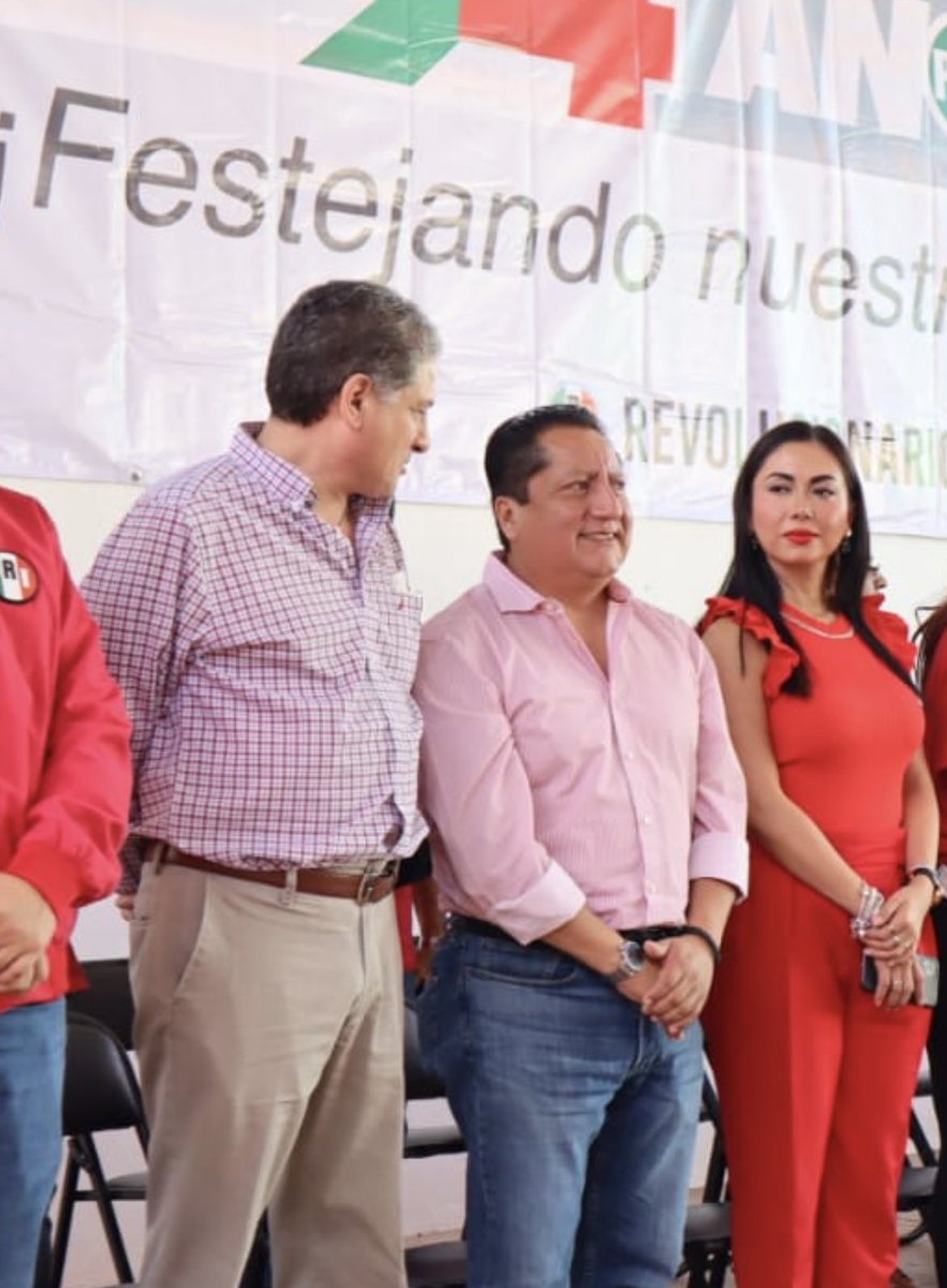marco_cuevas_'s tweet photo. Pues acá estamos ! https://t.co/mQ9GIwKsnm