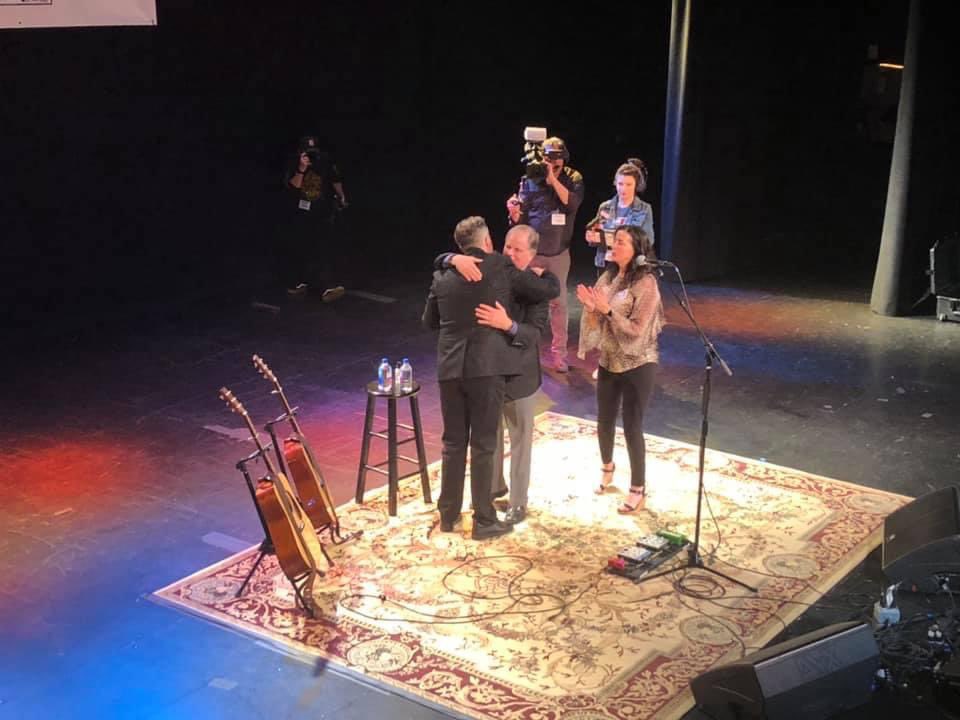 hbg5girl's tweet photo. @DougJones @JasonIsbell If we had to have a βlast show before Covid,β we were amazingly lucky to go out on the #onealabama show at The Lyric on 3/3/20. https://t.co/jv0qg7Cooi