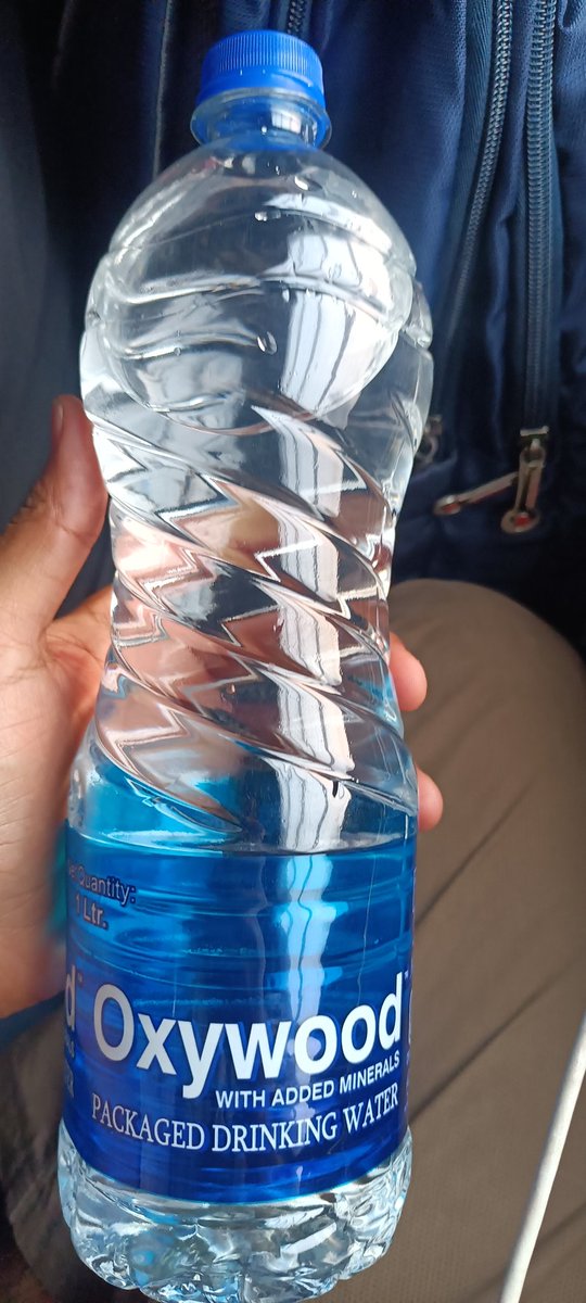 SumantGupta15's tweet photo. Oxywood brand water is being given instead of Rail Neer and instead of 15 rs, they are taking 20 rs. 
Train No.- 22538 Kushinagar Express.
@RailwaySeva @IRCTCofficial @RailMinIndia https://t.co/S0aOY42HLe