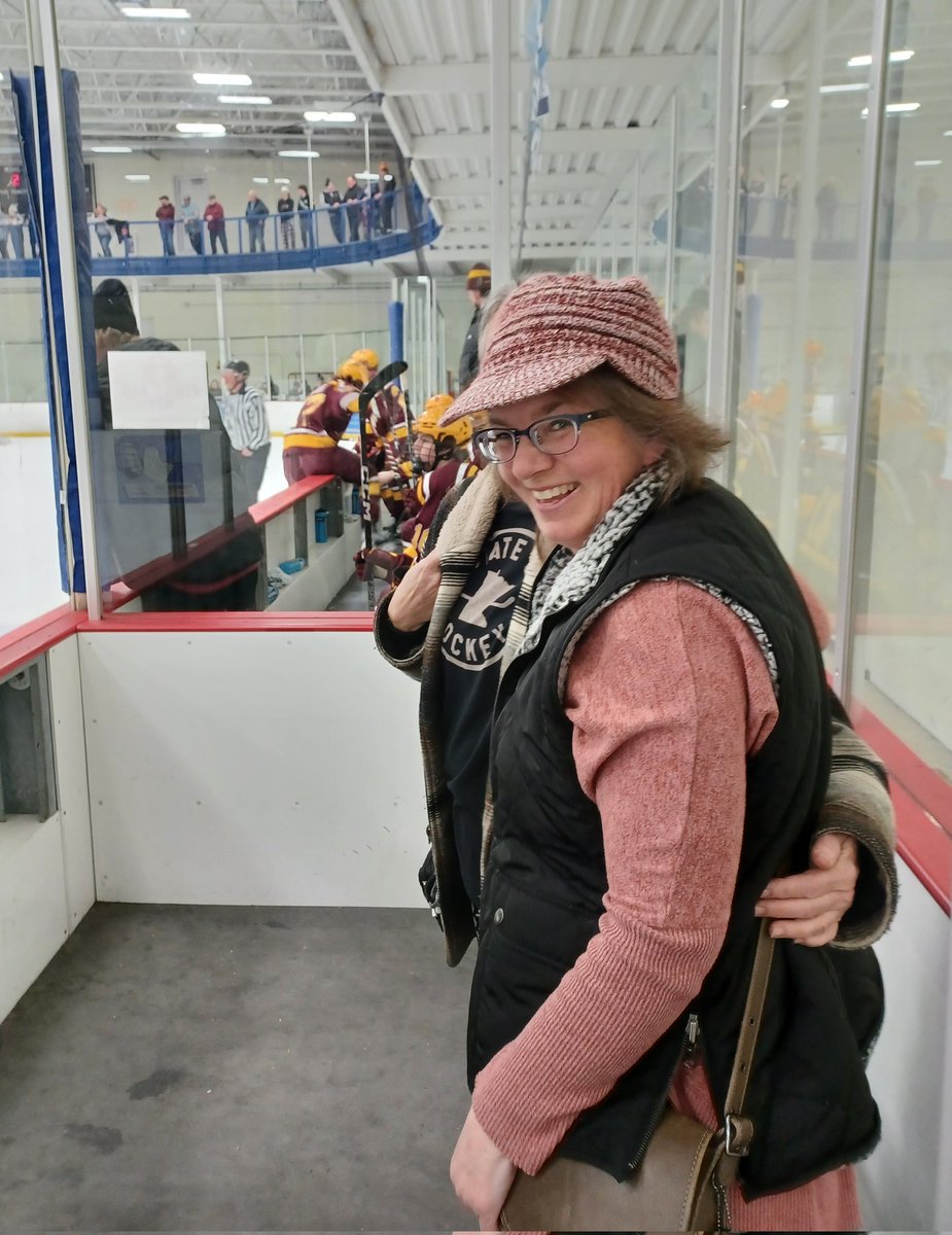 Debbie Lewisddt tweet media