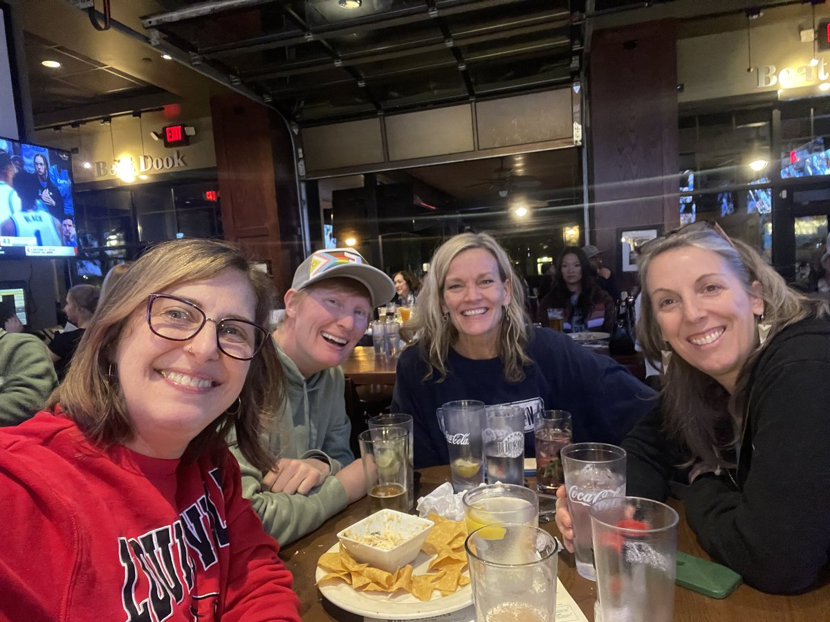 serve_and_love's tweet photo. Rival π game of the year in these parts: Duke πΏ vs. UNC π¦Άπ½π. I had to represent me and my hometown girl @JustLissa83 β€οΈππΌ #LouisvilleCardinals #dukewonπ https://t.co/qAG7uh8v9t