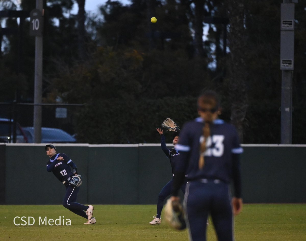 csdphoto619's tweet photo. University of San Diego vs Montana 1st inning 1-0 @EVT_News @SDSportsAssn  @USDSoftball https://t.co/NnIGDsBF48
