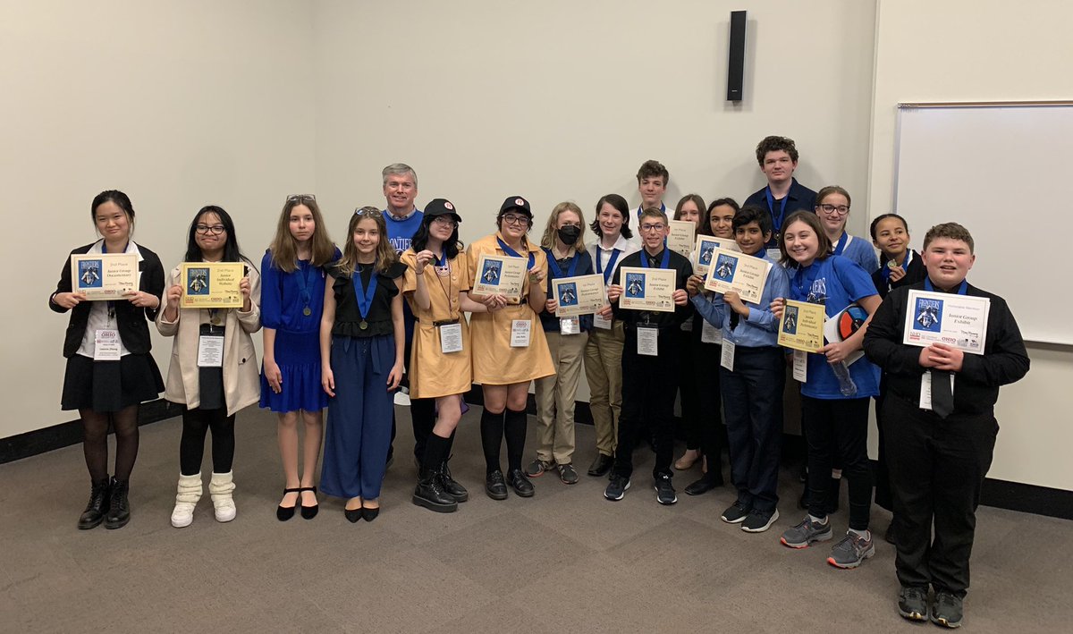 Mr_OGrady_FX's tweet photo. My History Wizards (all Junior category) were fabulous at Ohio Region 3 today! 😎👏 19 students (10 projects) advanced to the State Contest!! 🚀
#CLEStartsHere #OhioHistoryDay #GiftedSchool #NHD2023 https://t.co/IkC4vdXltq