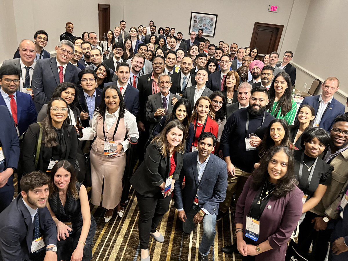 So happy to see the turnout at <a href="/NYSCACC/">New York Chapter, ACC</a> reception. Lots of hard work and so nice to see maybe we are hitting the mark! Thanks everyone for coming and for supporting YOUR chapter! Great pic!!