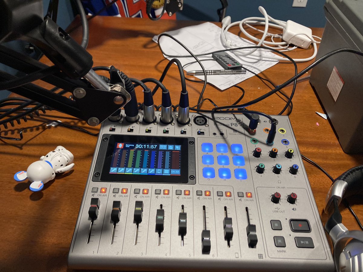 BadIdeasPodcast's tweet photo. Our new #podtrak8 is amazing and actually makes us look somewhat professional! Get ready for Jeff & his board of sound effects starting on Tuesdayโs #podcast ep!
#GoingBigTime @ZoomSoundLab #saturdayfun https://t.co/vyYdCM3UiN